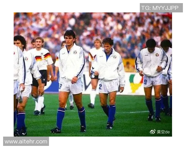 南京足球队的控制革新探索与发展之路解析